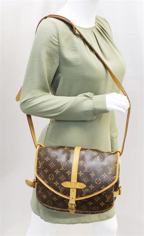 borsa louis vuitton saumur di che anno è|Borsa Saumur BB Tela Monogram .